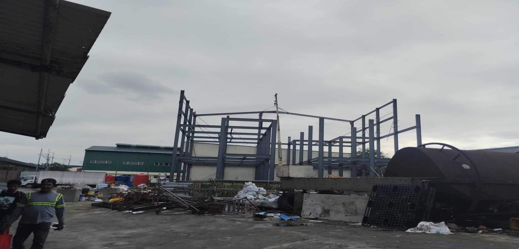 Steel framing for warehouse project.